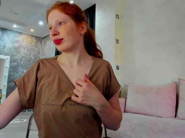 Sandra-Wi1son webcam