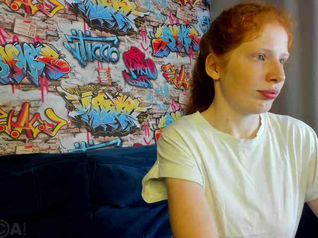 Sandra-Wi1son webcam