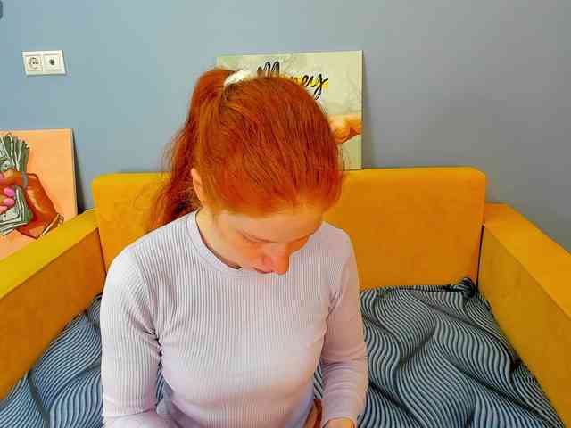 Sandra-Wi1son webcam