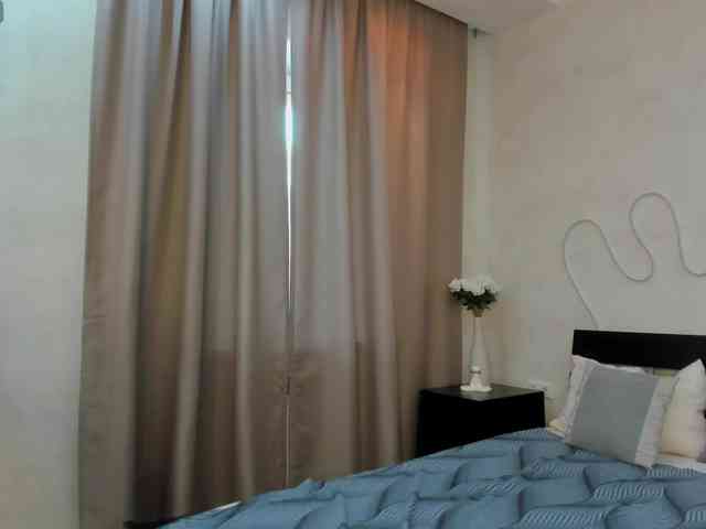 Sandra-Wi1son webcam