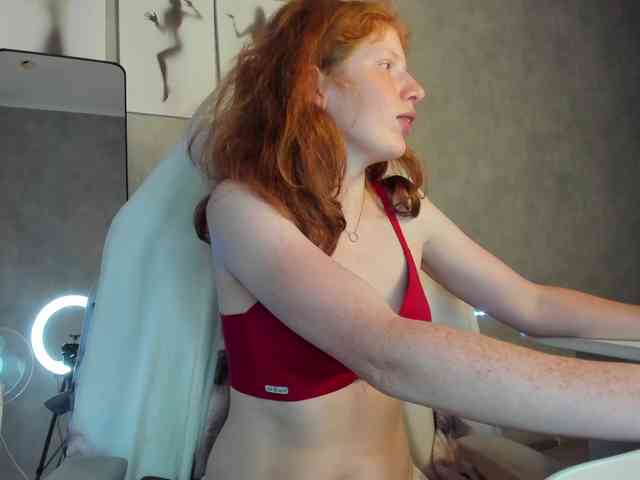 Sandra-Wi1son webcam