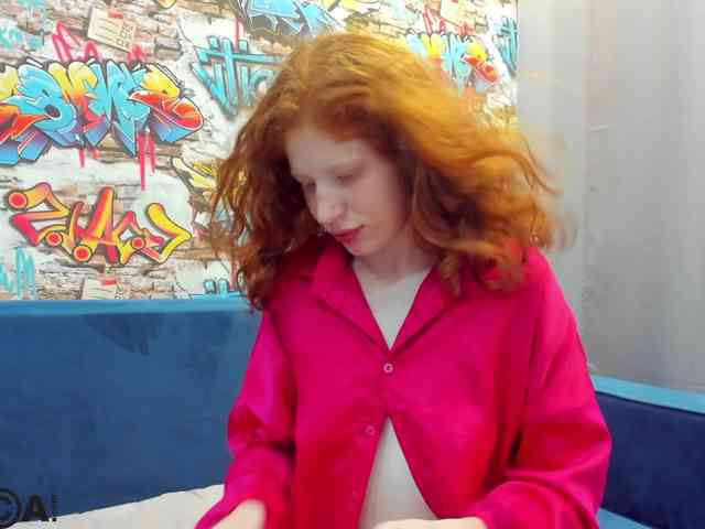 Sandra-Wi1son webcam