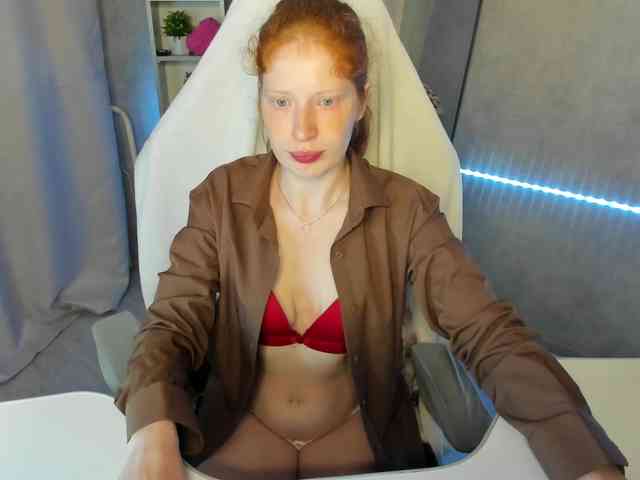 Sandra-Wi1son webcam