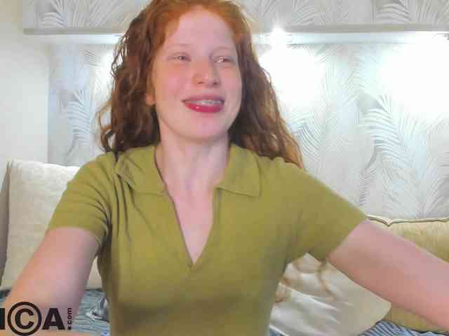 Sandra-Wi1son webcam