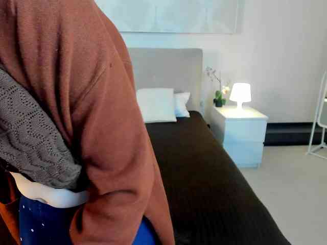 Sandra-Wi1son webcam