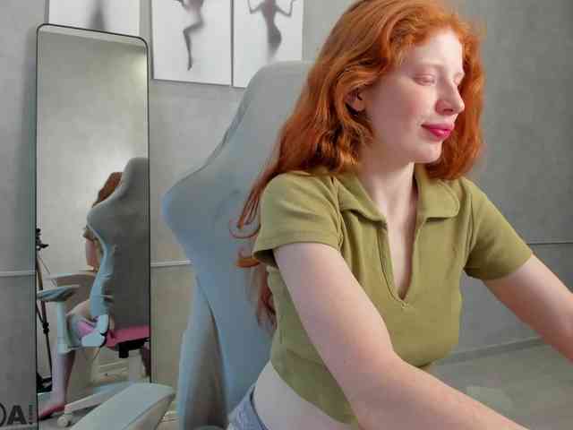 Sandra-Wi1son webcam