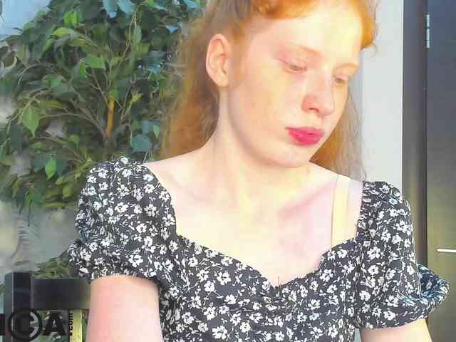 Sandra-Wi1son webcam