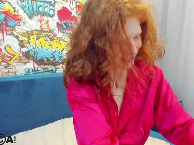 Sandra-Wi1son webcam