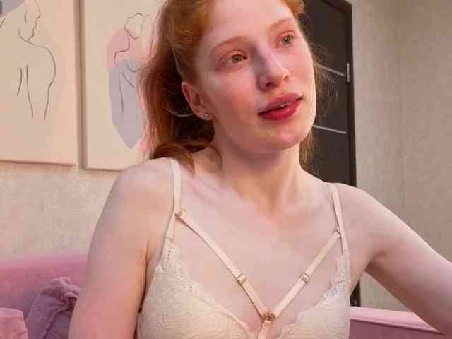 Sandra-Wi1son webcam