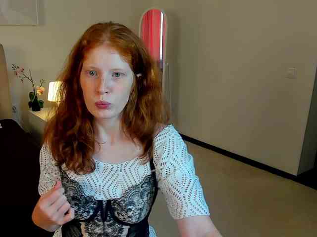 Sandra-Wi1son webcam