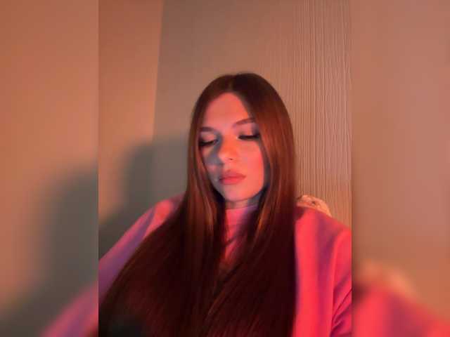 mirrra live webcam show