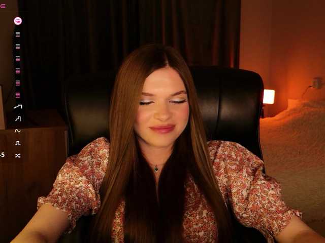 mirrrrra live cam on BongaCams