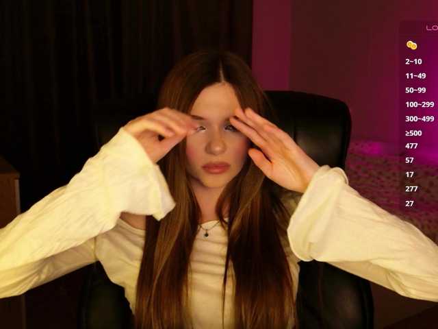 mirrra live webcam show