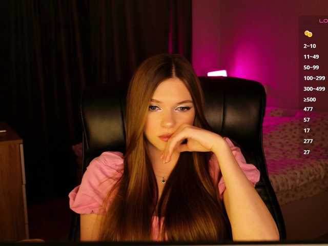mirrrrra live webcam show