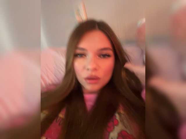 mirrra live webcam show