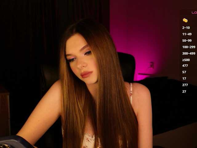 mirrrrra live cam on BongaCams