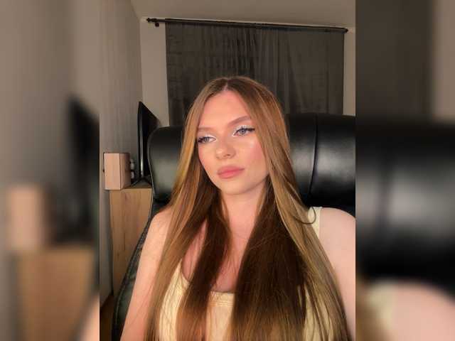 mirrra live webcam show