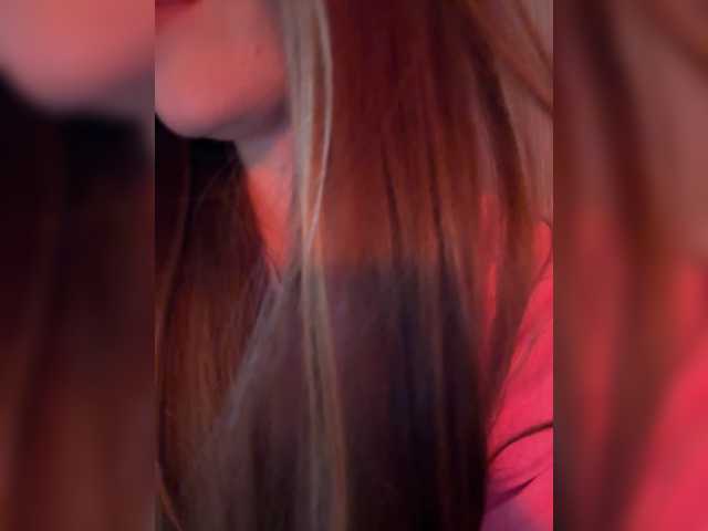 mirrra live webcam show