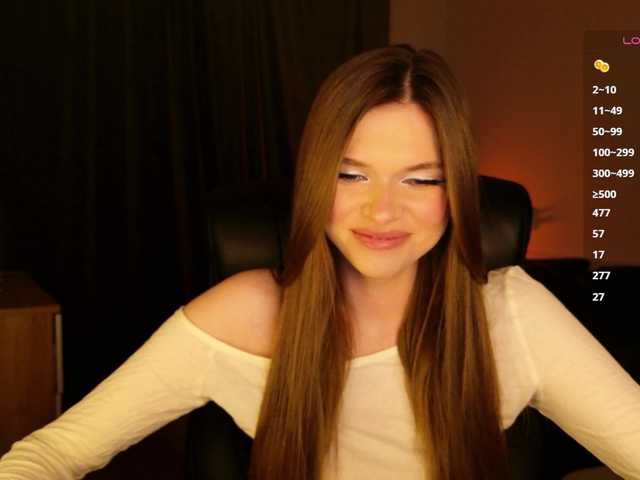 mirrrrra live sex show