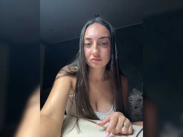 Ankalav02 live cam on BongaCams