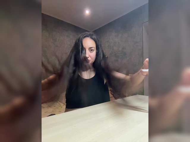 Ankalav02 Live Cam pe BongaCams