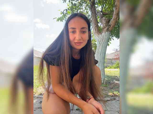 Ankalav02 Live Webcam on BongaCams