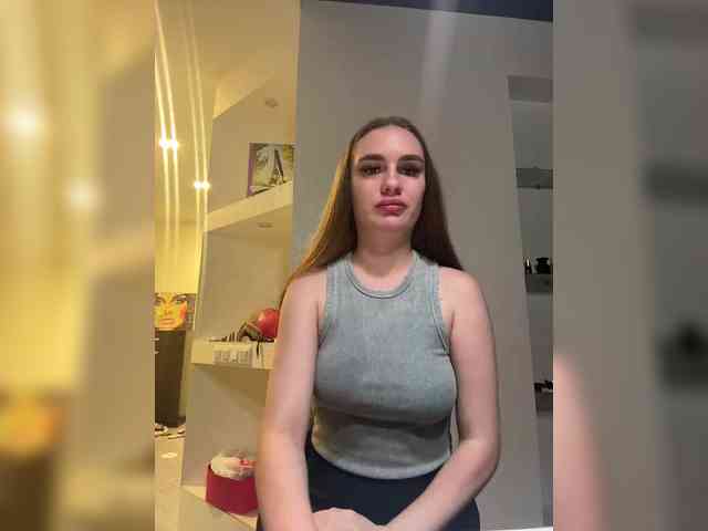 Ineska1327 webcam