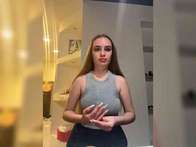 Ineska1327 webcam