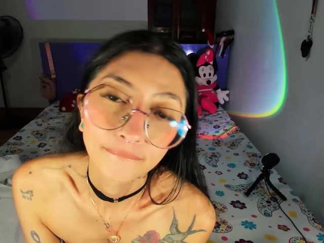 Anaisl_ux webcam