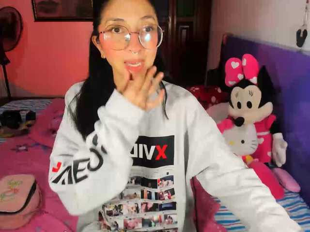 Anaislux live cam on BongaCams