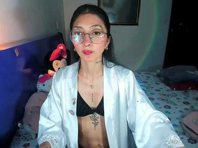Anaislux live cam on BongaCams