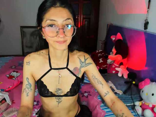 Anaislux live cam on BongaCams