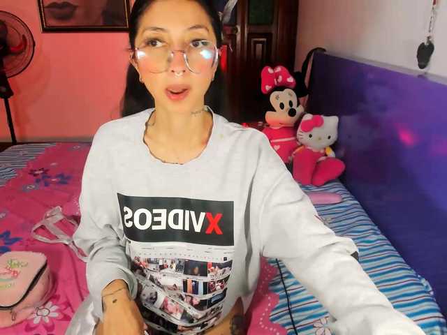 Anaisl_ux webcam