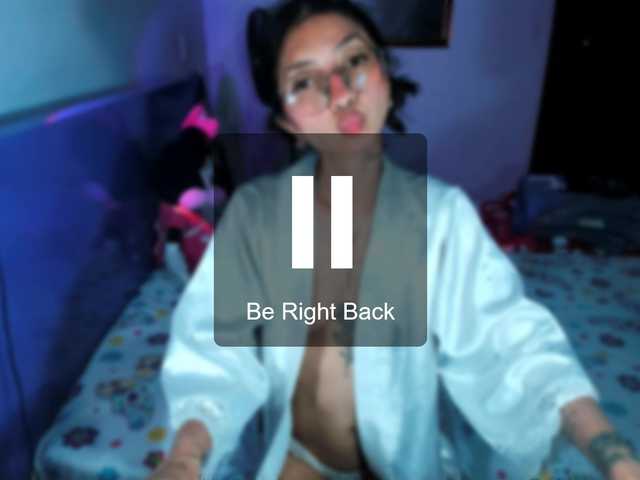 Anaislux live cam on BongaCams