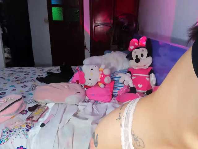 Anaislux live cam on BongaCams