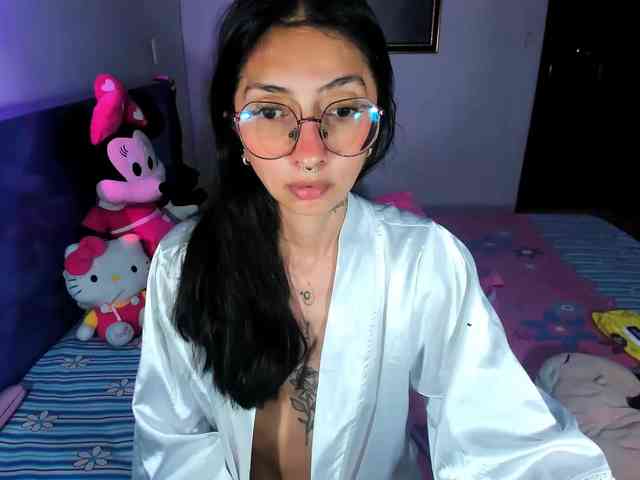 Anaisl_ux webcam