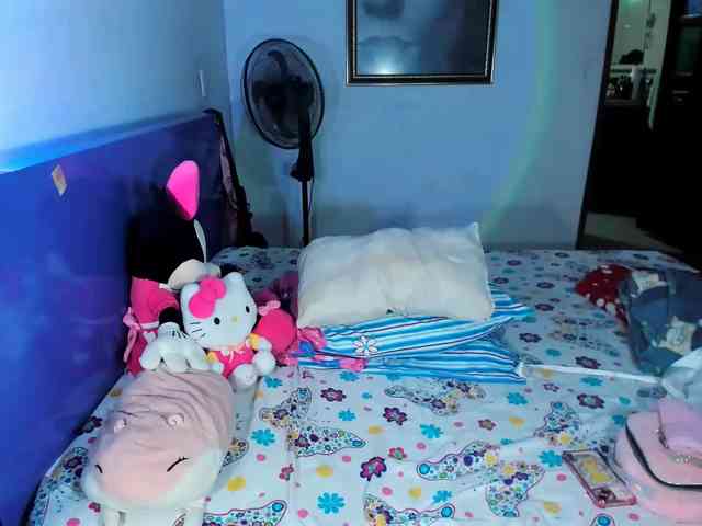 Anaisl_ux webcam