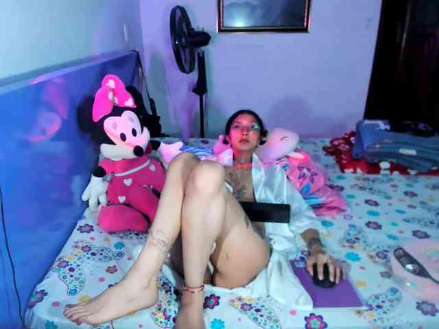 Anaisl_ux webcam