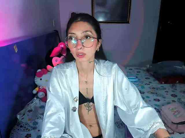 Anaisl_ux webcam
