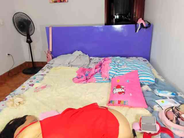Anaisl_ux webcam
