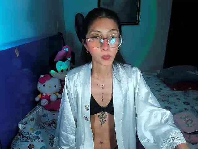 Anaisl_ux webcam