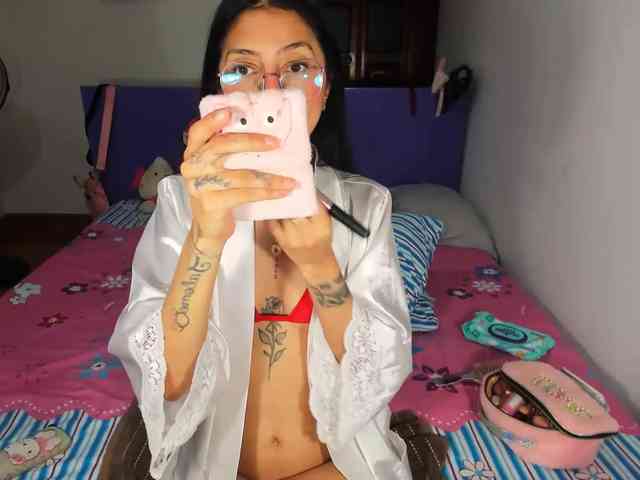 Anaisl_ux webcam