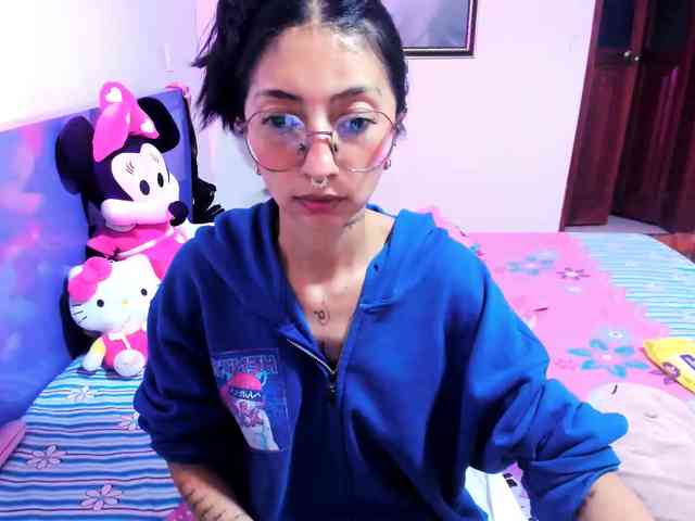 Anaisl_ux webcam