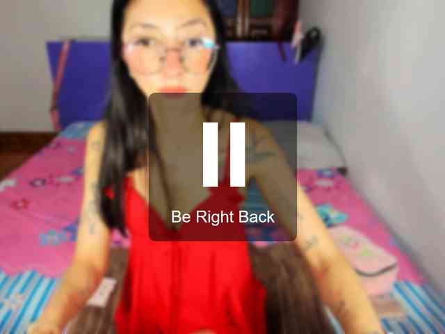 Anaisl_ux webcam