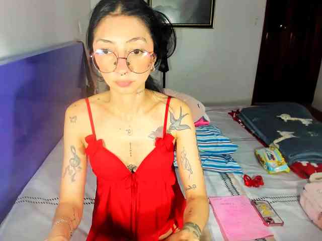 Anaisl_ux webcam