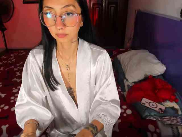 Anaisl_ux webcam