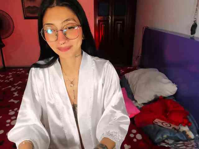 Anaisl_ux webcam