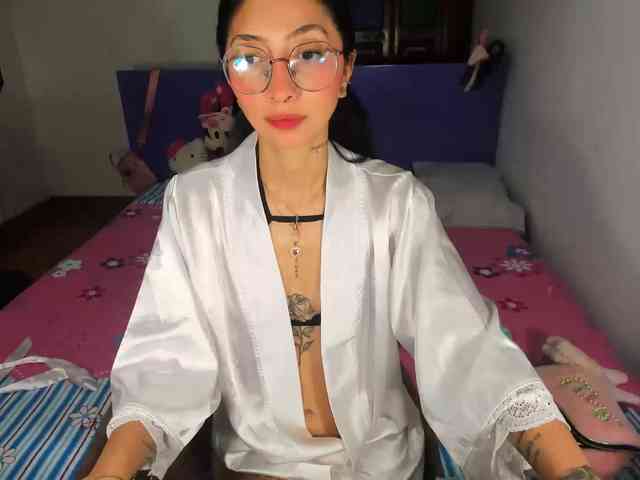 Anaisl_ux webcam