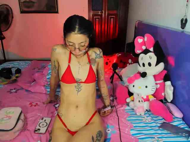 Anaisl_ux webcam