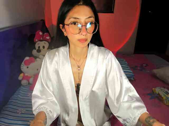 Anaisl_ux webcam